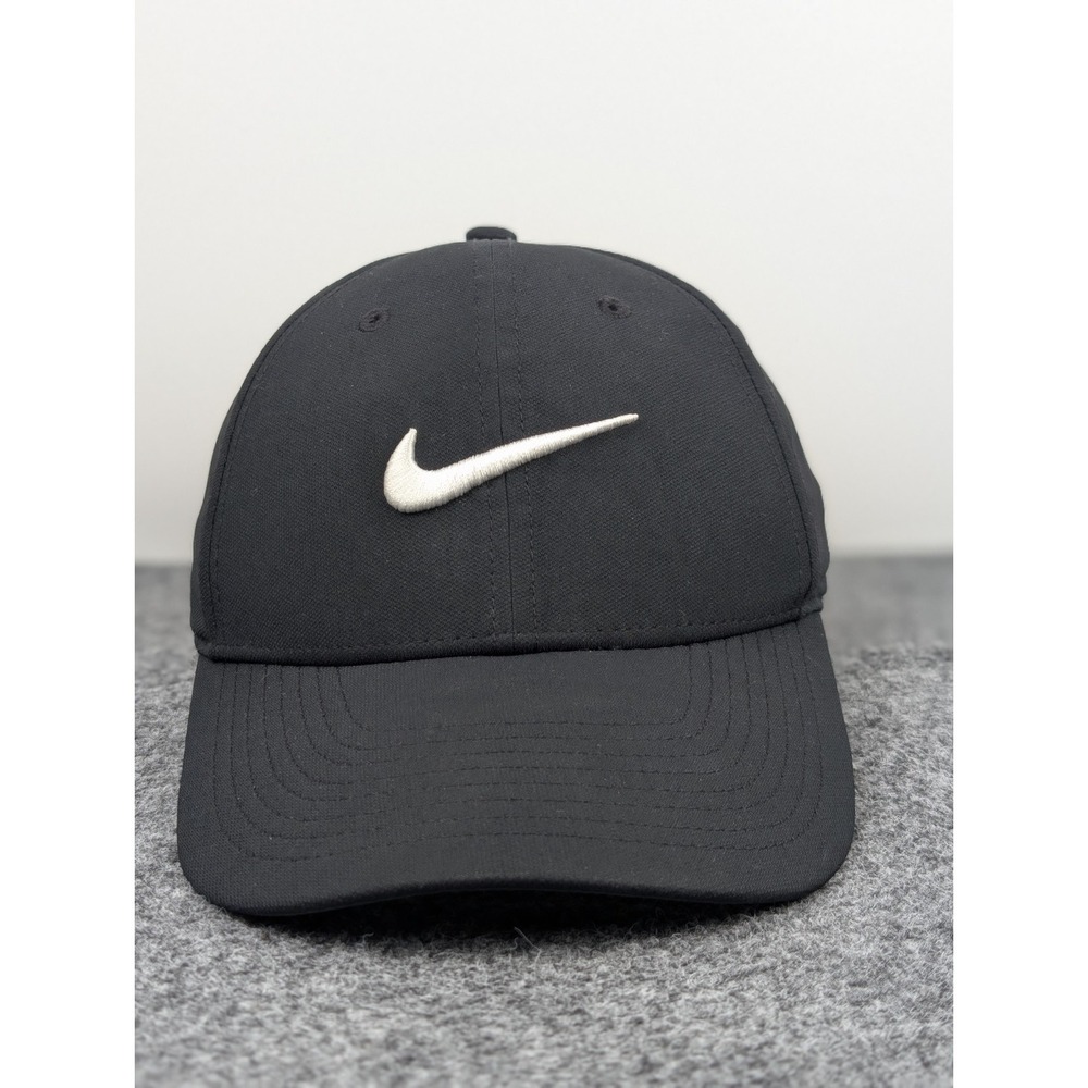 Nike Hat Cap Strap Back Black White Swoosh Logo Lightweight Club Cap Mens